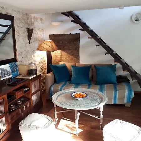 Maison De Ville-2