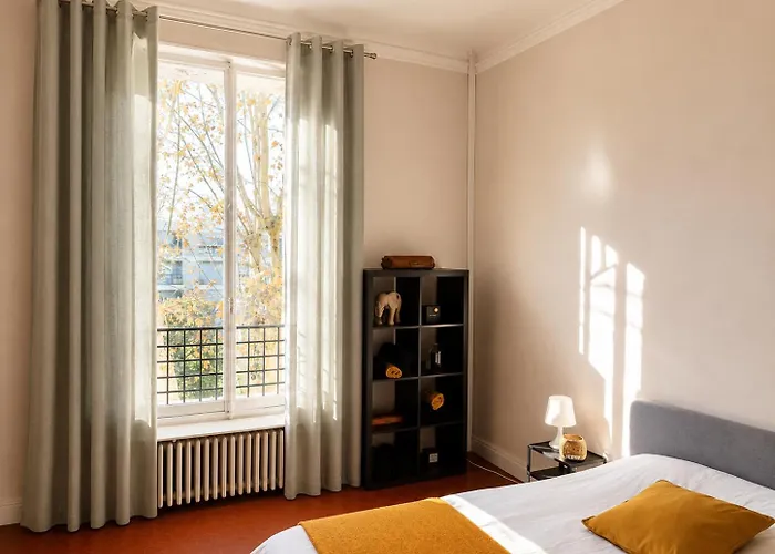 Chambre Dans Villa Privee, Charme Et Confort Proche Velodrome & Plages - Parking Prive